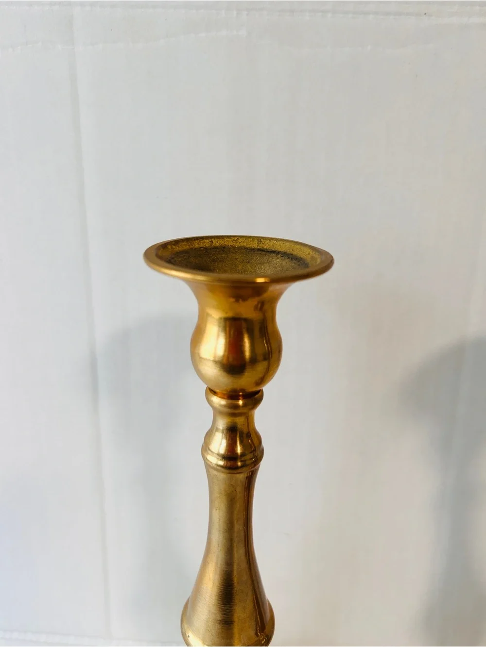 N/A elegant gold